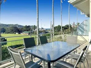 Unit 9 - Avoca Palms Resort - Picketts Valley