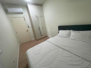 Dian New Apartment Shah Alam with Wifi Netflix