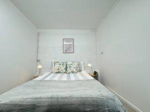 Convenient 2-Bedroom Studio in Macgregor