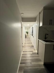 Modern 2 bedroom suite
