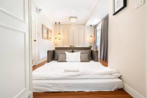 MIQ Rama9 Villa 3Br in City Jodd fair MRT