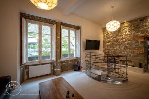 Appartements L-ecrin de Chambery, coeur de centre ville, calme et espace : photos des chambres