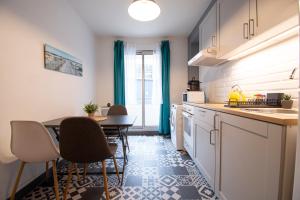 Appartements Wood & Sea I Sauna & Hyper centre : photos des chambres