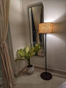 Pednekars House, 1BHK with pool by SneekoStays