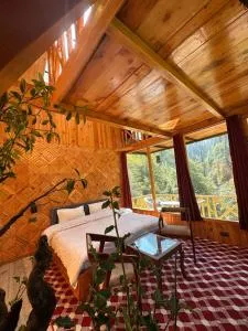 Tree House by The Forest Pinnacle and Café, Jibhi - Shoja