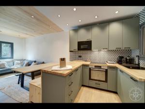 MONTCORBISON de Alma de Nieve