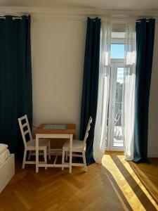 Altbaujuwel mit Terrasse, Top 14