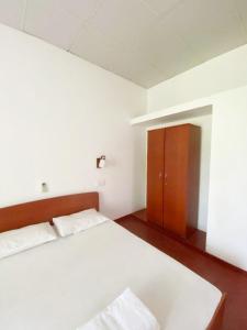 Cinnamon Mount Villa