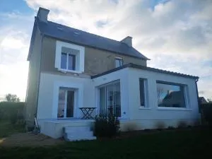 Maison vue sur mer avec jardin - 卡朗泰克