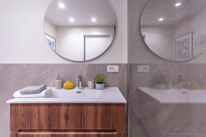 Ampi monolocali in Via Pirandello - Washington