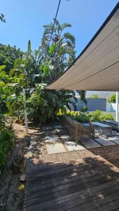 Spacious Family Home with Wood Fired Hot Tub