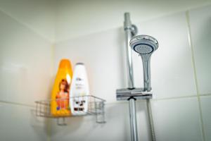 CALM & EASY by JR City Apartments