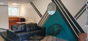 The Black Horse Hotel