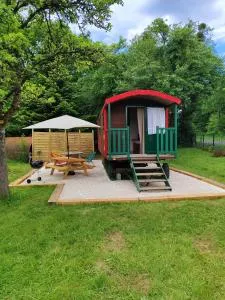 La roulotte de Mary - La Caine