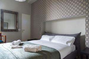 Youhosty - Chinatown Bright and Luxury Apartment