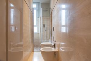 Youhosty - Chinatown Bright and Luxury Apartment