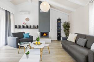 Villa Mila in Medulin with sea view and private pool only 300 meters from the beach