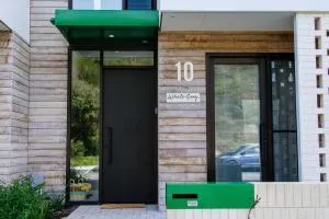 Welcome to Whale Song - Emu Point