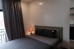 HT5B - OLD QUARTER BLUE ROOM OPEN BALCONY