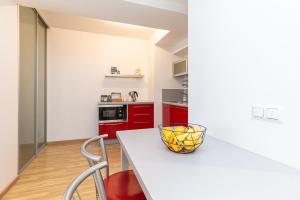 Romantic getaway with equipped kitchen