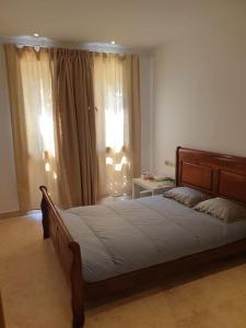 Serene Pool View 8Mins to Marina