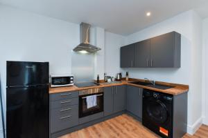 Charming 2Bed Flat - Spacious & Prime Location