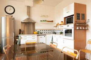 Maisons de vacances Villa Cecile - Climatisee avec jardin et parking : photos des chambres