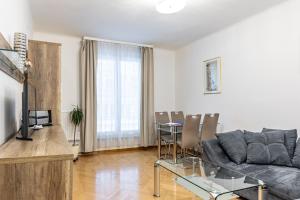 Central Sunny Apartments by JR City Apartments - monthly rental