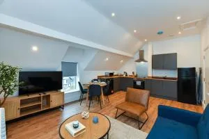 Stylish Two-Bed Home Near Nature & Transport Links - 比斯顿