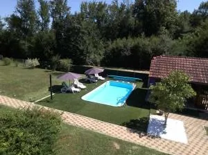 Holiday House MONTO - Ponikvari