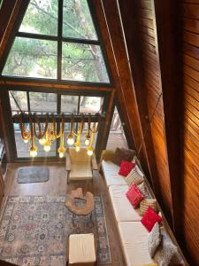 Panurlawoodenhouse özel havuz& sauna mavi