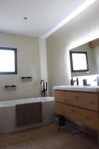 Maisons de vacances Maison medocaine familiale : photos des chambres