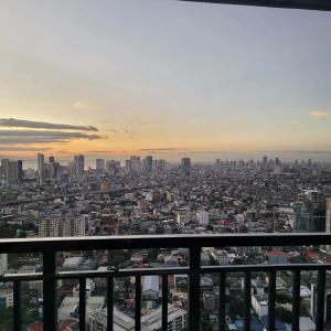 Air Residences - Panoramic City View near Airport - 4734
