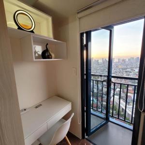 Air Residences - Panoramic City View near Airport - 4734