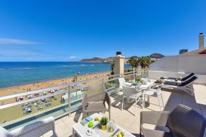 Apartment over the sea Las Canteras MC by VillaGranCanaria