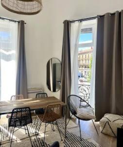 Casa Kûta - Place de la Comédie, Montpellier