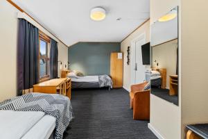 Economy Twin Room room in Lakselv Hotel