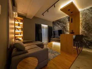 Night Pearl - Deluxe Apartment - Bjeliši