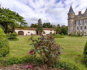 Maisons de vacances Chateau Dore les Tours - Appartement Renard : photos des chambres