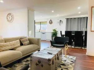 D140 Keilor Down Vacation - Keilor