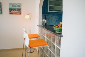 Host Wise - Terrace & Ocean View Flat