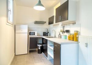 Budget apart near Paris