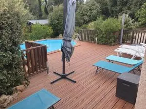 maison vacances 6 à 8 personnes parc du verdon - Amphoux