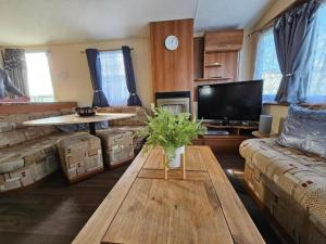 3 bed robin hood rhyl