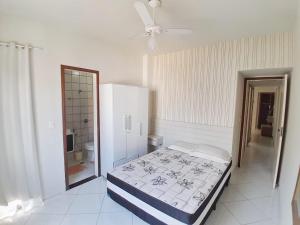2 quartos com suíte, wi-fi, garagem, pertinho da Praia do Morro