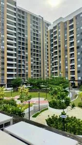 Ray's At The Hive - Cainta