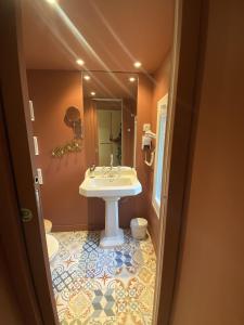 Hotels Logis Hotel Le Glacier : photos des chambres