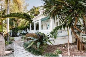 New The Cottage at James House