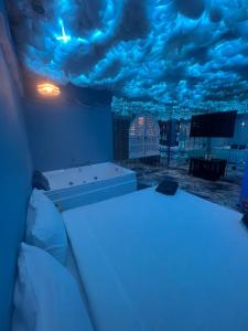 Tête dans les nuages ! Jacuzzi