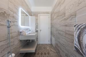 Urban Scene Apartment